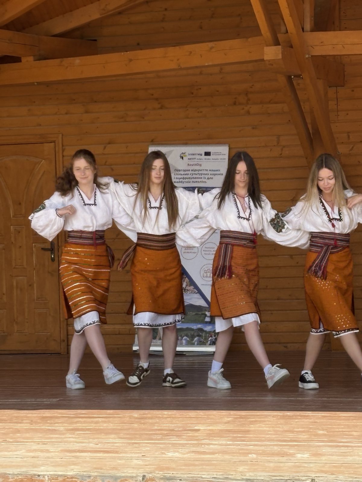 Root4Dig Summer Camp — Festival media